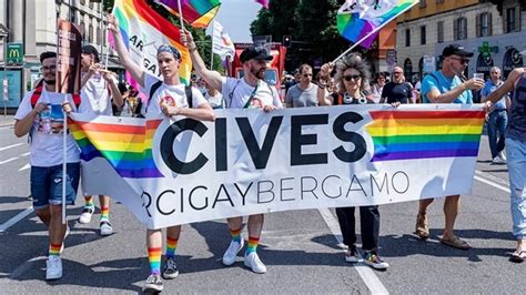 annuncigaybergamo|Incontri Gay Bergamo 